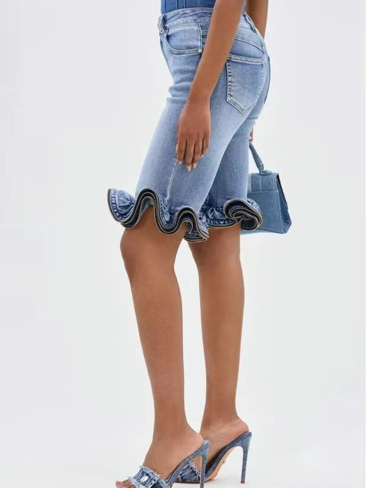 Curvalu Shorts Vaqueros de Talle Alto con Volantes