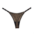 Curvalu Calcinha T-back Estampa Animal Print com Detalhe Metálico